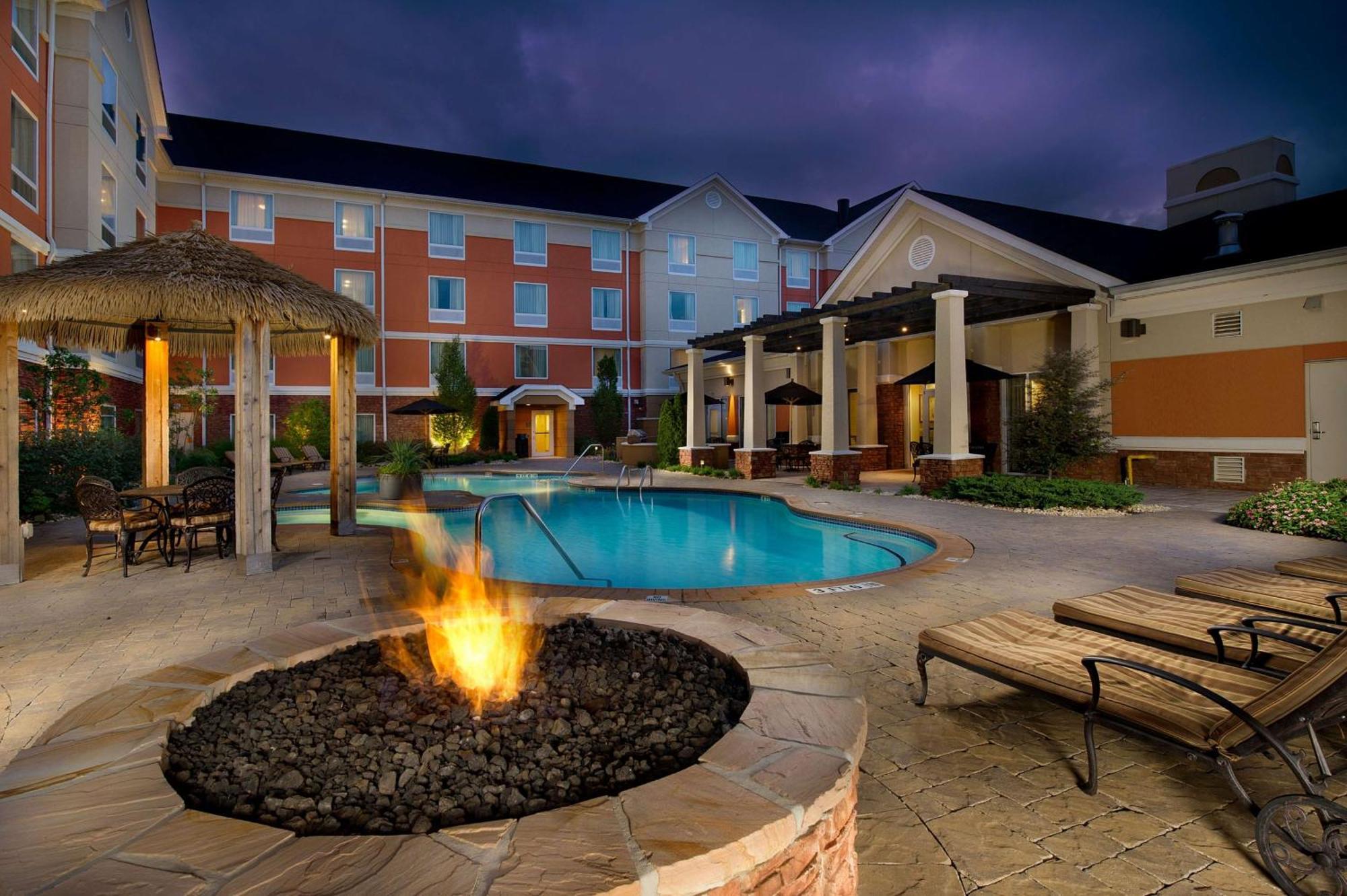 Homewood Suites By Hilton Atlanta Nw/Kennesaw-Town Center Exterior photo